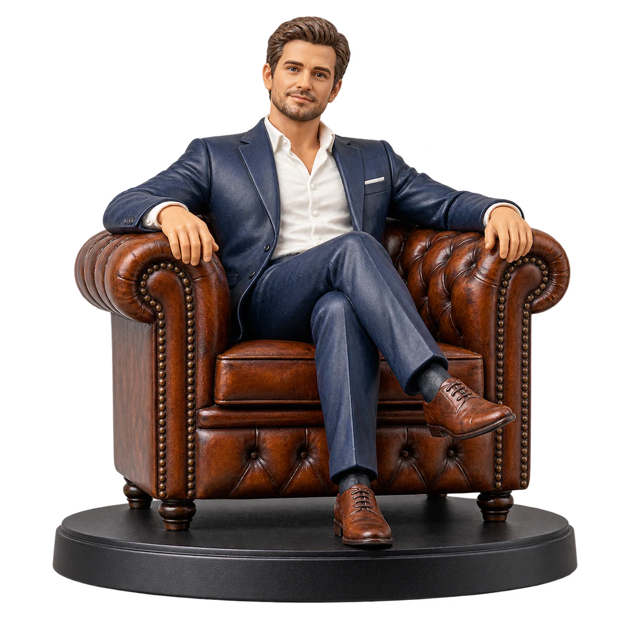 Фигурка мужчины в кресле Chesterfield NOKINGS — пример исполнения